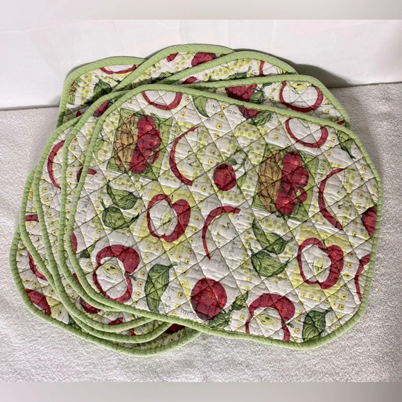 Vintage Quilted Apple Print Green Cream Red Placemats x5 - Picture 15 of 15